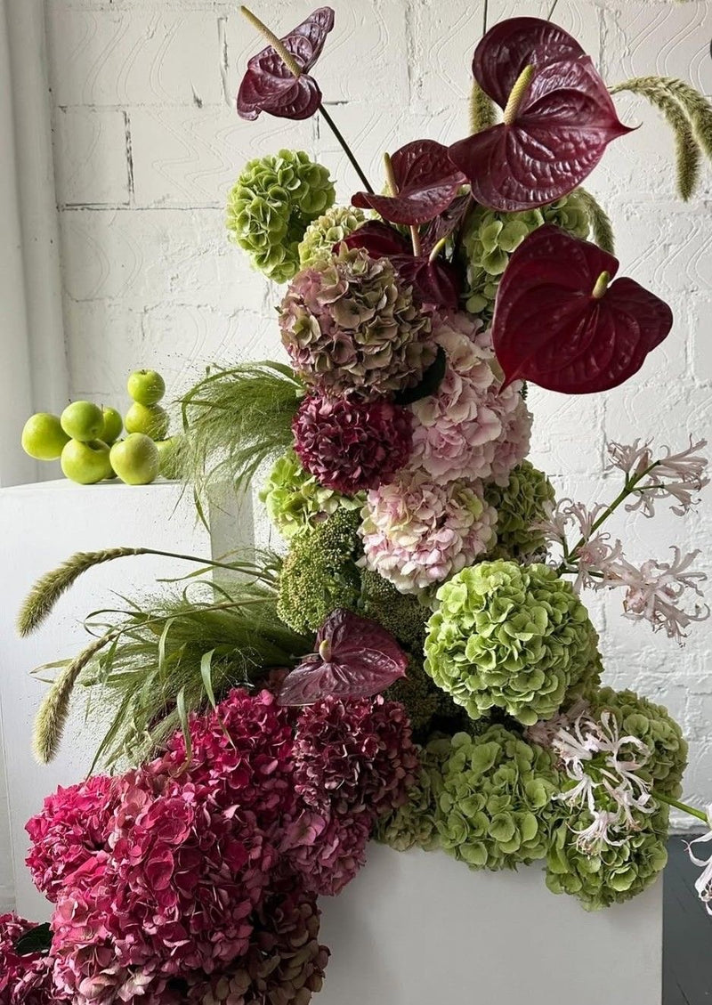 Elegantní květinový styling pro soukromý event